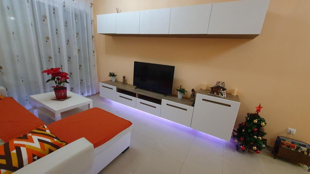 Ideal Escapadas Y Vacaciones-Parking-Wifi-Netflix-Xbox Олива Экстерьер фото